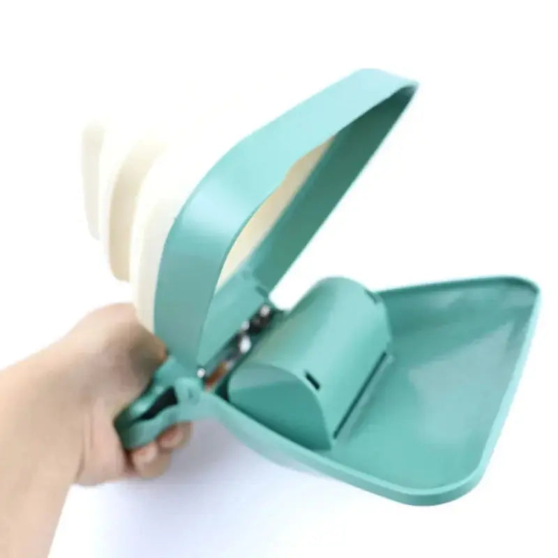 EZSCOOPER Pet Travel Foldable Pooper Scooper - PawsMagics