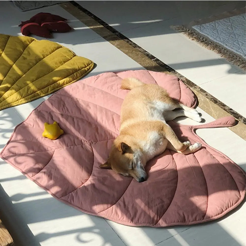 Dog Leaf Blanket - PawsMagics